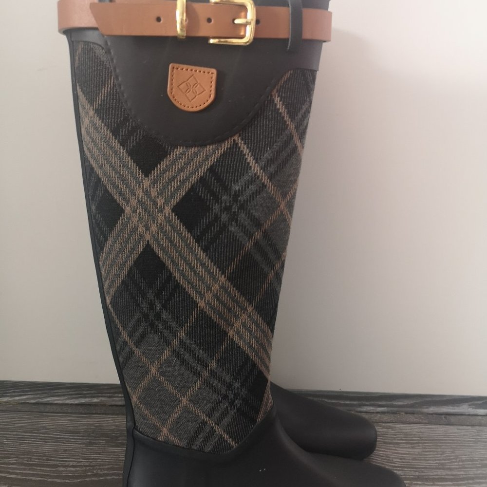dav Weston Plaid Rain Boots